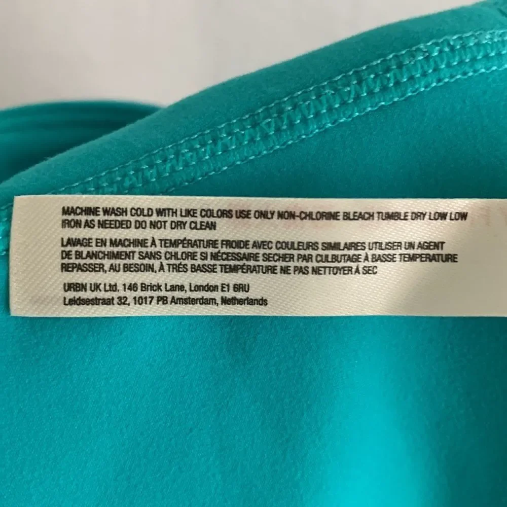 Free People FP Movement Hearts Aflutter Wavy Waters Ruffle Active Leggings Sz M - Picture 13 of 13